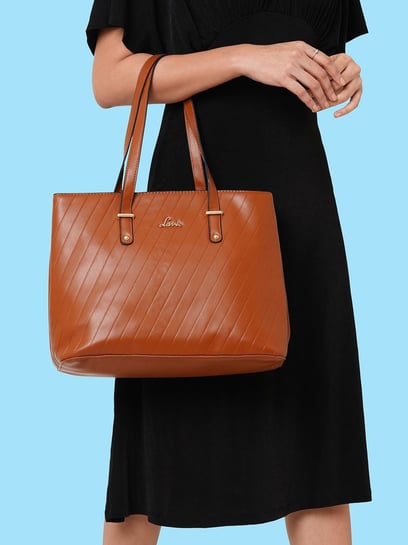 Buy Baggit Red Solid Large Hobo Shoulder Bag Online At Best Price @ Tata  CLiQ
