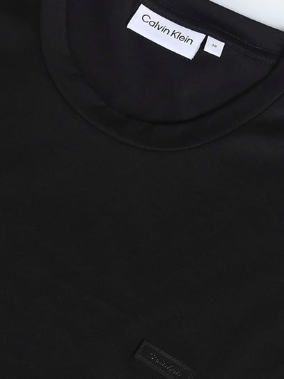 Buy Calvin Klein Jeans Black Cotton Regular Fit T-Shirt for Mens Online @ Tata  CLiQ