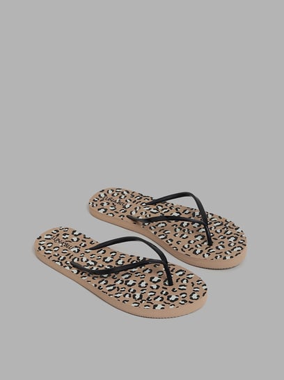 Snake print flip online flops