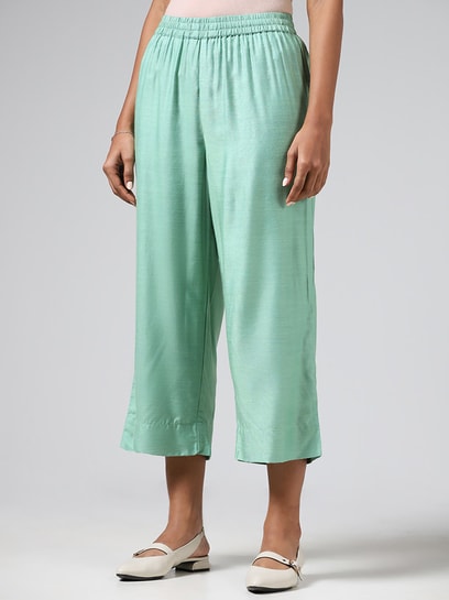 Buy Green Handcrafted Cotton Narrow Pants for Women | FGNP22-110 | Farida  Gupta