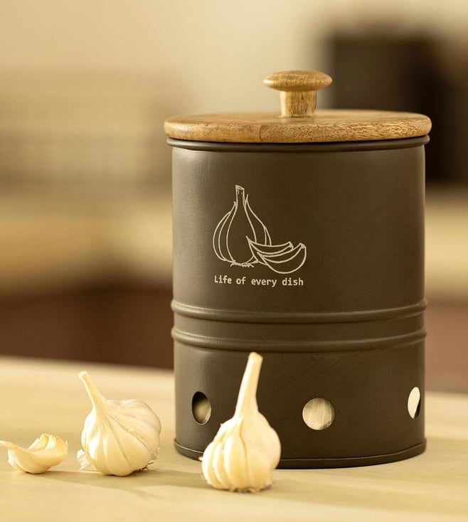 Buy Canny onion storage barrel with wooden lid Online - Ellementry