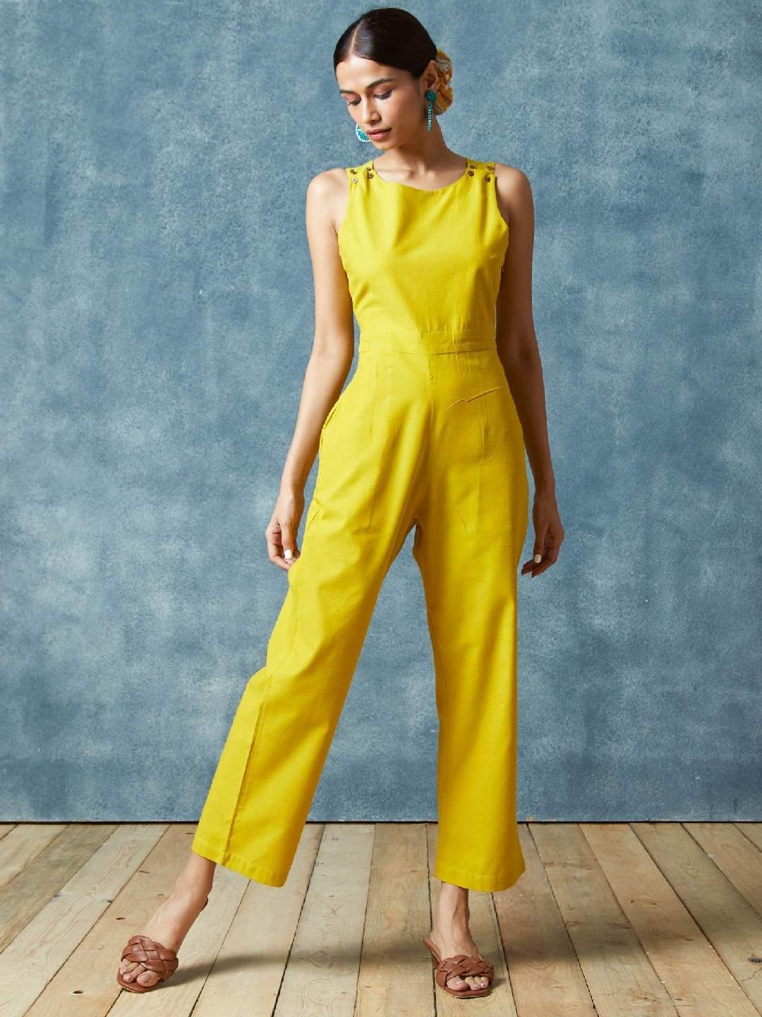 MP000000013562973_1348Wx2000H_