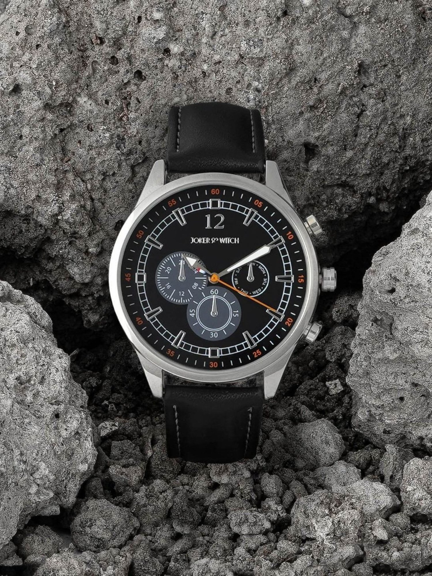 MP000000017068238_1348Wx2000H_