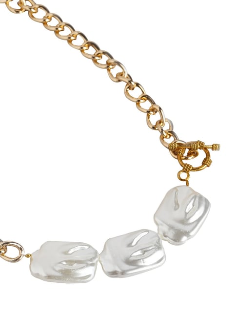 Buy Zaveri Pearls Pearls Toggle Clasp Necklace-ZPFK10434 Online At