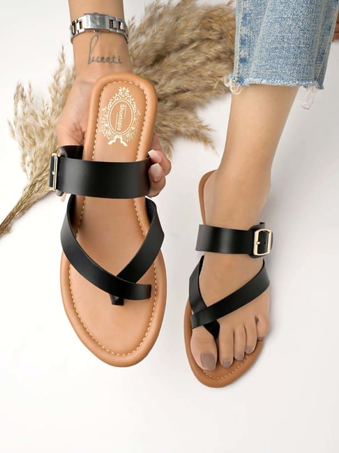 Shoetopia Kids Black & Brown Cross Strap Sandals