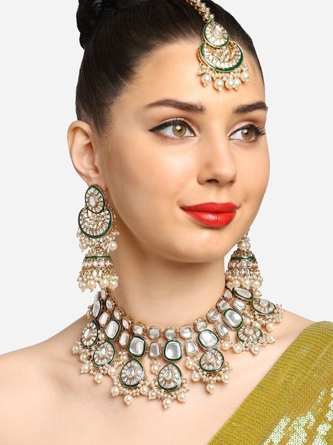 What is artificial jewellery? Where can I buy some at an affordable price?  - Quora