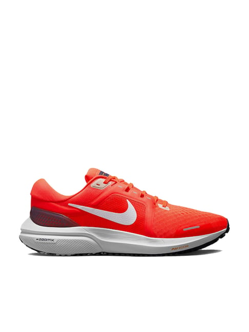 Tata cliq best sale nike shoes