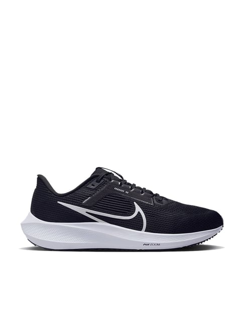 Nike Men's AIR ZOOM PEGASUS 40 SERIES Black Running Shoes