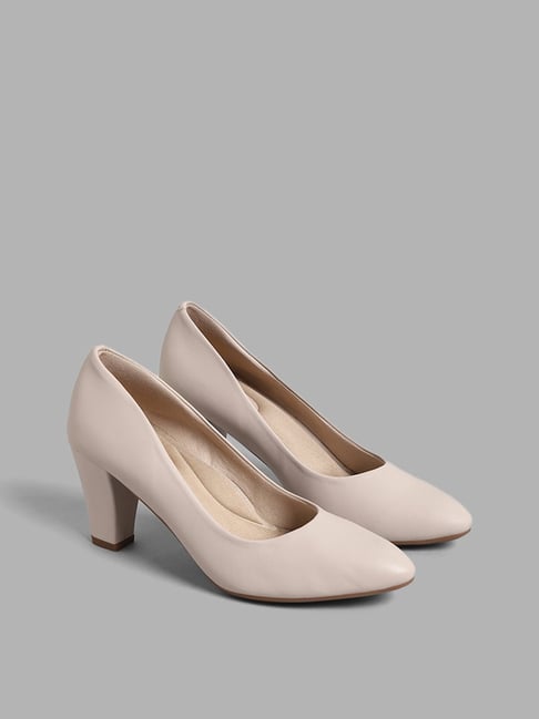 Womens hot sale cream pumps