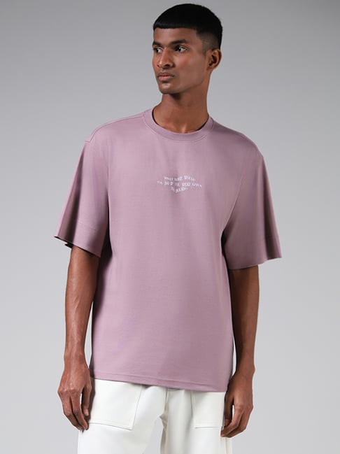 mauve pink t shirt