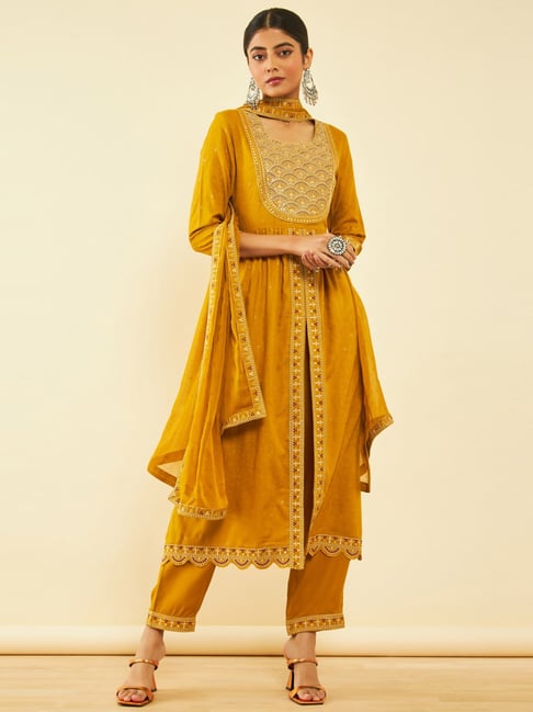 Shop Online Wine Georgette Layered Salwar Suit With Foliage Stone  Embellishments Collection at Soch USA & Worldwide