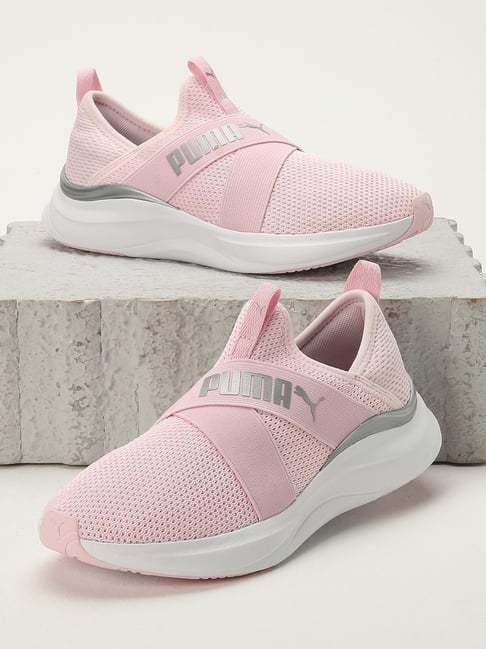 Puma Women s SOFTRIDE Harmony Pink Walking Shoes