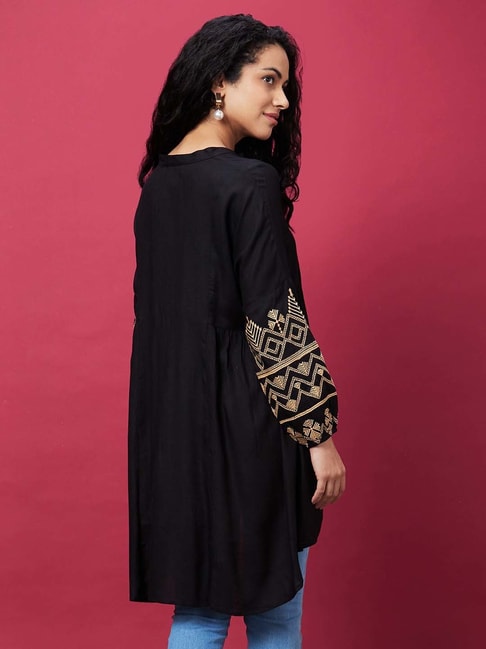 Amazon.com: Indian Women's Tunic Tops Straight Rayon Black Kurtis Pant Sets  W Chiffon Dupatta/A-Line Kurti Tunics : Clothing, Shoes & Jewelry