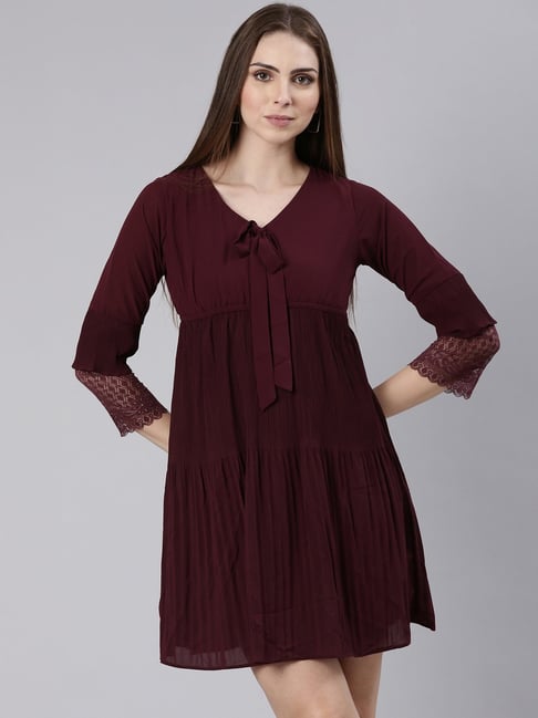 Mrutbaa Women Maroon Pleated Midi Dress in Kota-Rajasthan at best price by  M Tex - Justdial