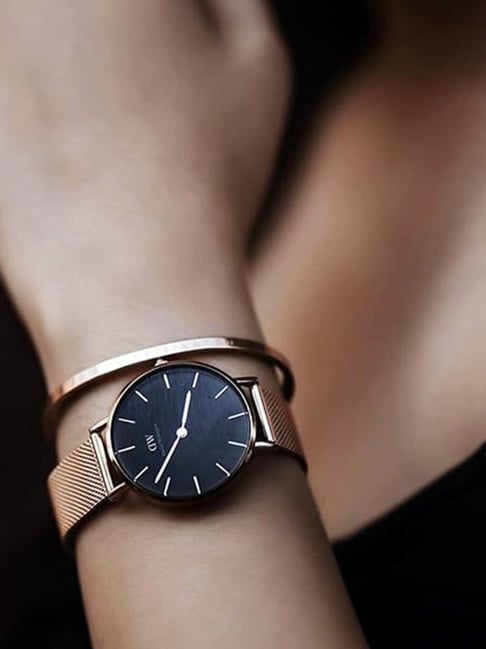 Daniel Wellington DW00100303 Petite Melrose Analog Unisex Watch