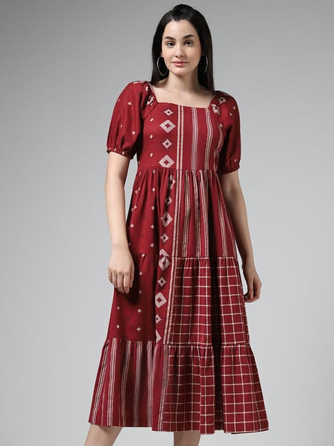Buy Shruthi Bombay Paisley White Printed Tiered Boho Dress| Sleeveless  kruti| Maxi Kurti | Long Kruti, long maxi dress, For women Online at Best  Prices in India - JioMart.