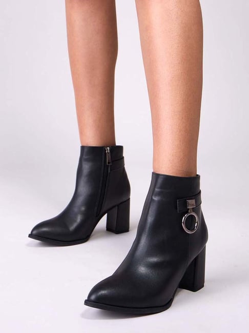 High-heel ankle boots - Studio · Black · Boots And Ankle Boots | Massimo  Dutti