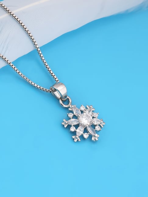 Sterling Silver Winter Snowflake Necklace | Jewellerybox.co.uk