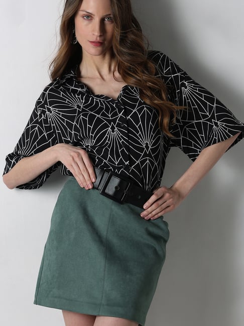 Vero Moda Black & White Viscose Printed Shirt-picture-34