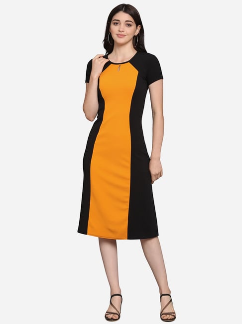 PURVAJA Yellow & Black Knitted Color-Block Midi Dress-picture-15