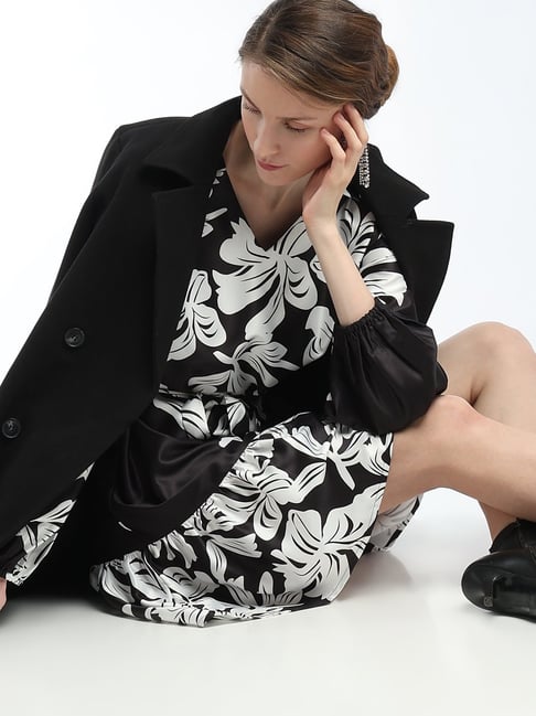 Vero Moda Black & White Printed A Line Dress-picture-38