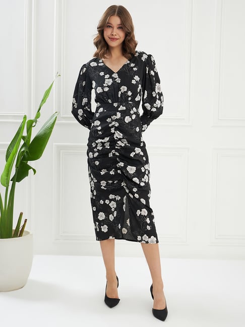 Buy KASSUALLY Black Floral Print Midi Dress for Women Online