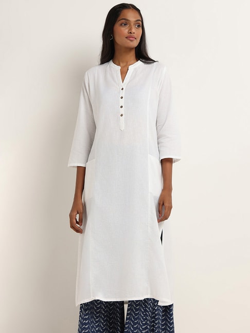 Shop White Kurtas for Women - Designer Styles @Affordable Prices |The  Indian Ethnic Co – THE INDIAN ETHNIC CO.