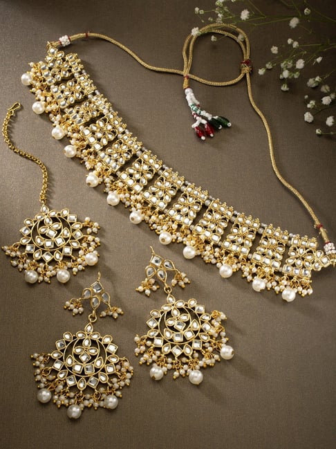 Peora Kundan Choker Necklace Earrings Maang Tikka Set