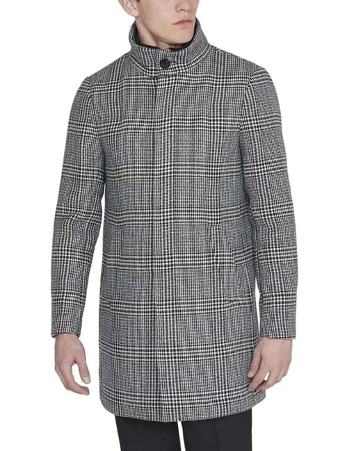Matinique Black Regular Fit Checks Coats-picture-18