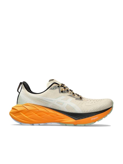Asics Men's Novablast TR Cream Running Shoes