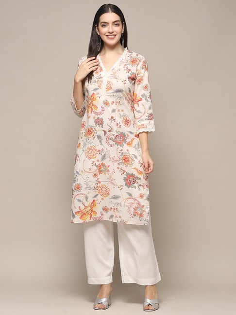 Off White Short Kurti in Cotton with Tassels Lace
