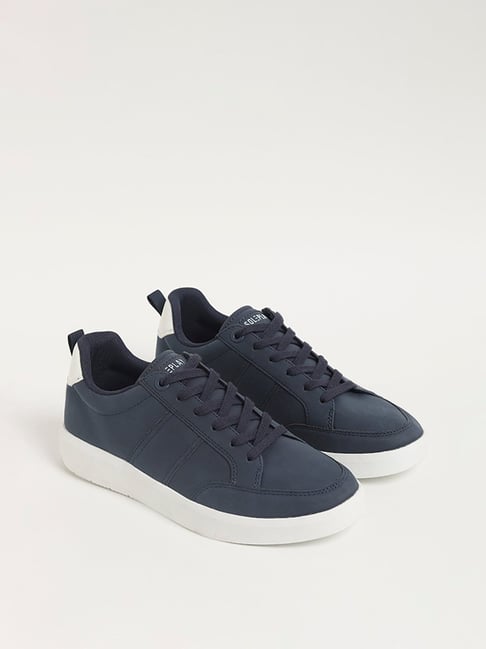 Buy SOLEPLAY by Westside Plain Black Minimalistic Sneakers for Online @  Tata CLiQ