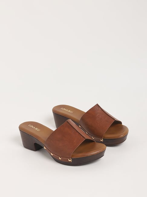 Tan-go patent leather heels Valentino Garavani Black size 37 EU in Patent  leather - 35417344
