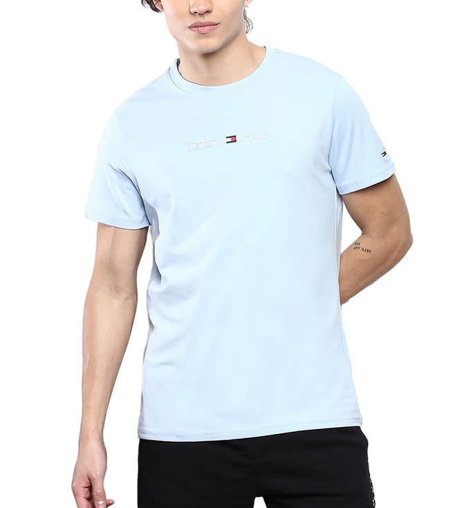 Buy Tommy Jeans Twilight Navy Logo Regular Fit T-Shirt for Men Online @  Tata CLiQ Luxury | T-Shirts