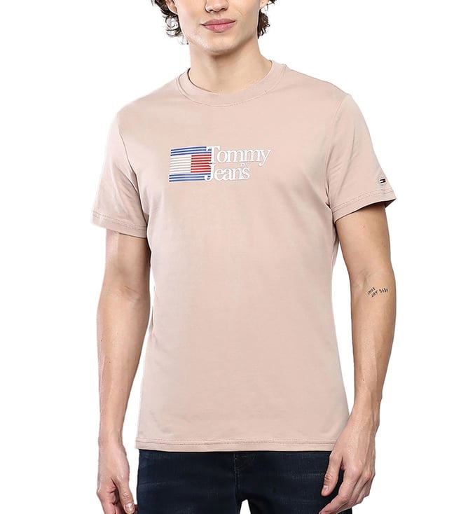 Tommy jeans best sale t shirt