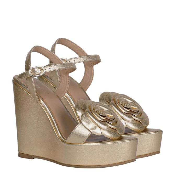 Discover 185+ jimmy choo gold wedge sandals best