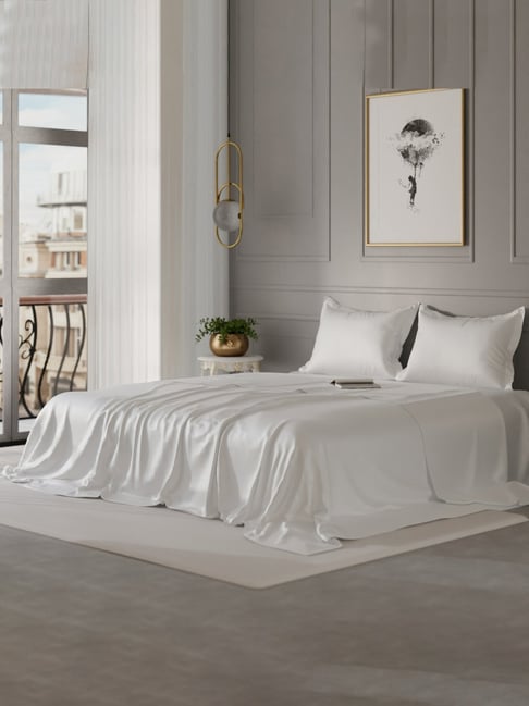 Stoa Paris Snow White Polyester 300 TC Double Bedsheet with 2 Pillow Covers