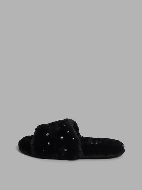 Black pearl online slides