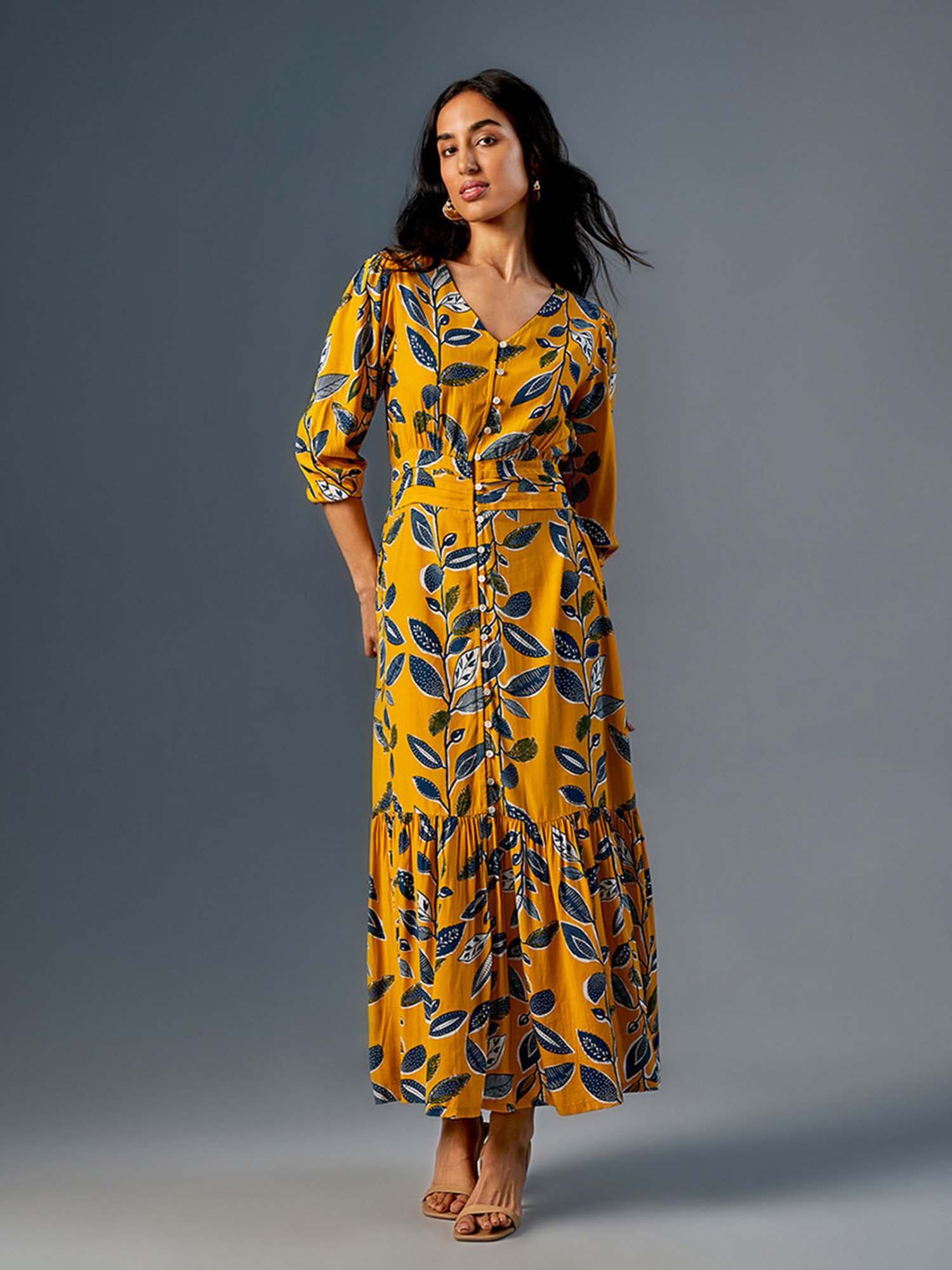 chinese dress ladies Buy global desi Floral Cotton Round Neck Womens Flared Maxi Dress (Pink,  Extra Small) at Amazon.in