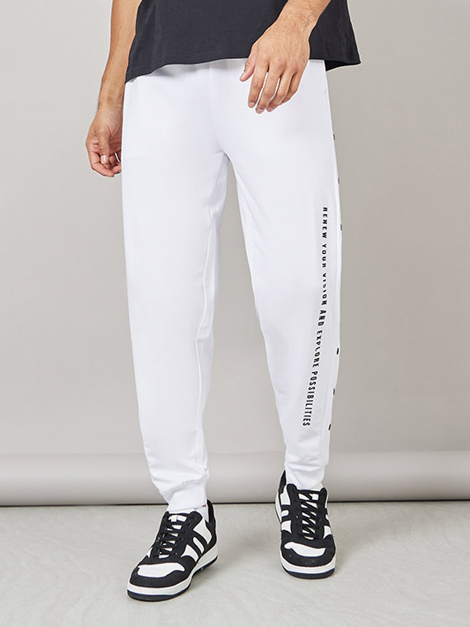 Styli White Oversized Fit Varsity Print Jogger - Elasticated Hem