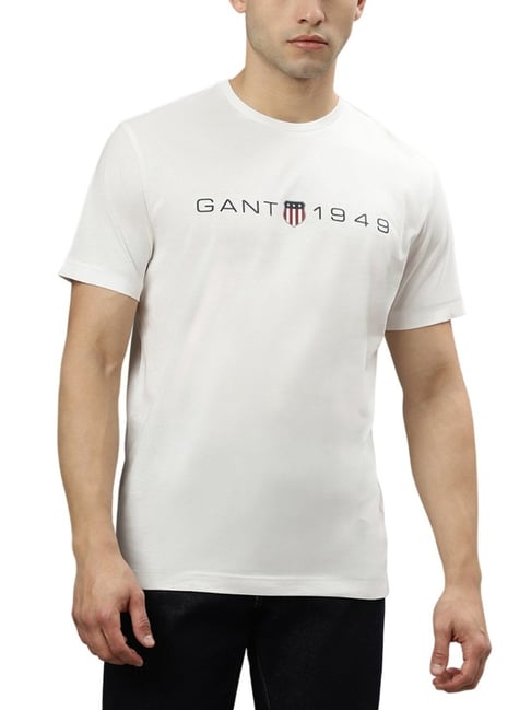 GANT Solid Round Neck Regular Fit T-Shirt