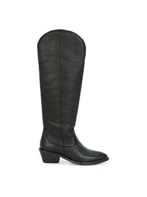 Carlo Romano Women's Black Casual Booties-picture-47