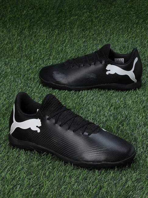 Puma black football shoes best sale