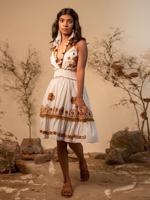 LABEL REYYA White Chain Embroidered Boho Dress