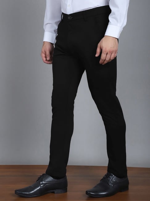 Rare Rabbit Men's Inbuil Black Mid-Rise Regular Fit Cargo Trousers