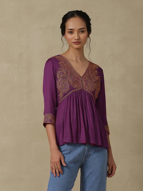 aarke Ritu Kumar Purple Embroidered Kurta-image-17