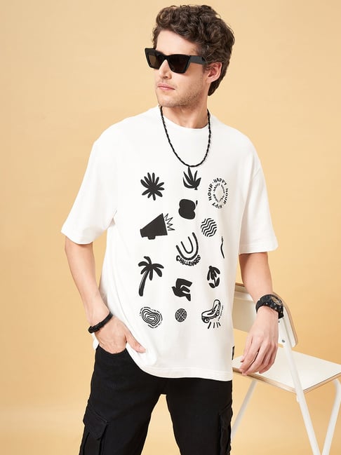 People by Pantaloons Off White Loose Fit Graphic Print Crew T-Shirt