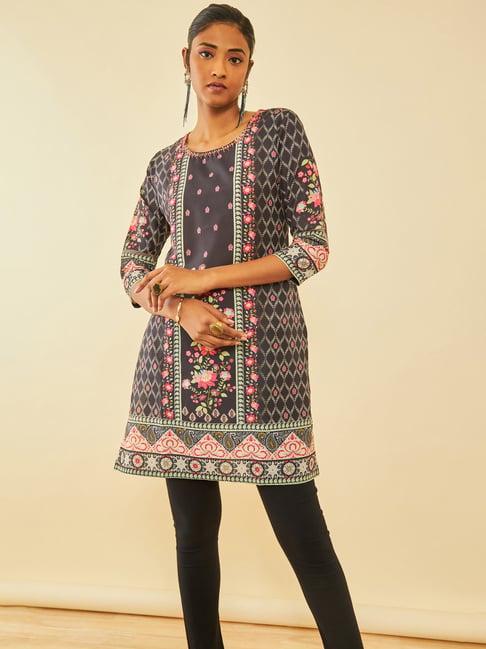 Soch Black Muslin Blend Floral Printed Kurta With Embellishment-picture-42