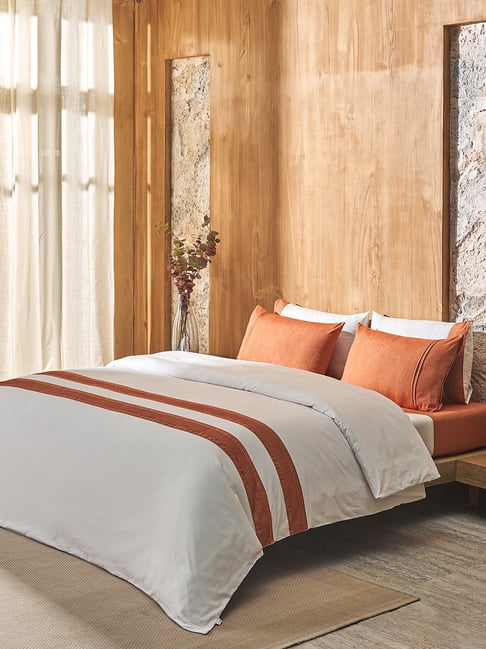 DDecor Orange & White 180 TC Cotton King Bedding Set