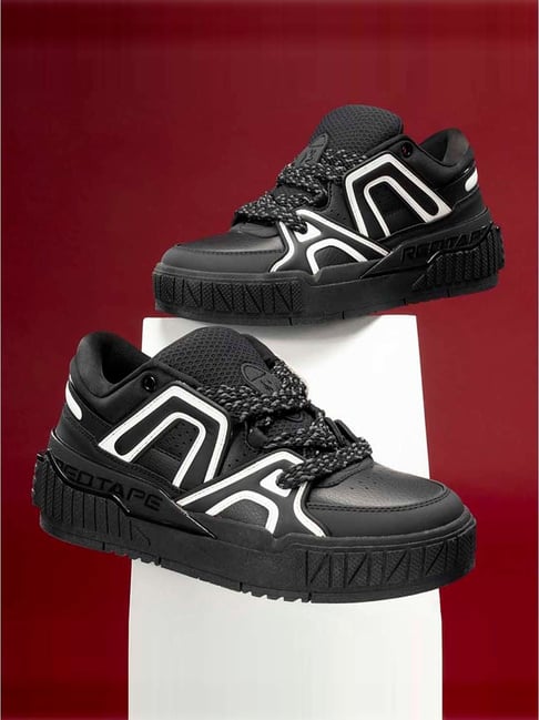 Red Tape Men's Black Casual Sneakers